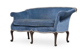 A CARVED MAHOGANY AND UPHOLSTERED SETTEE, IN GEORGE III STYLE, LATE 19TH CENTURY