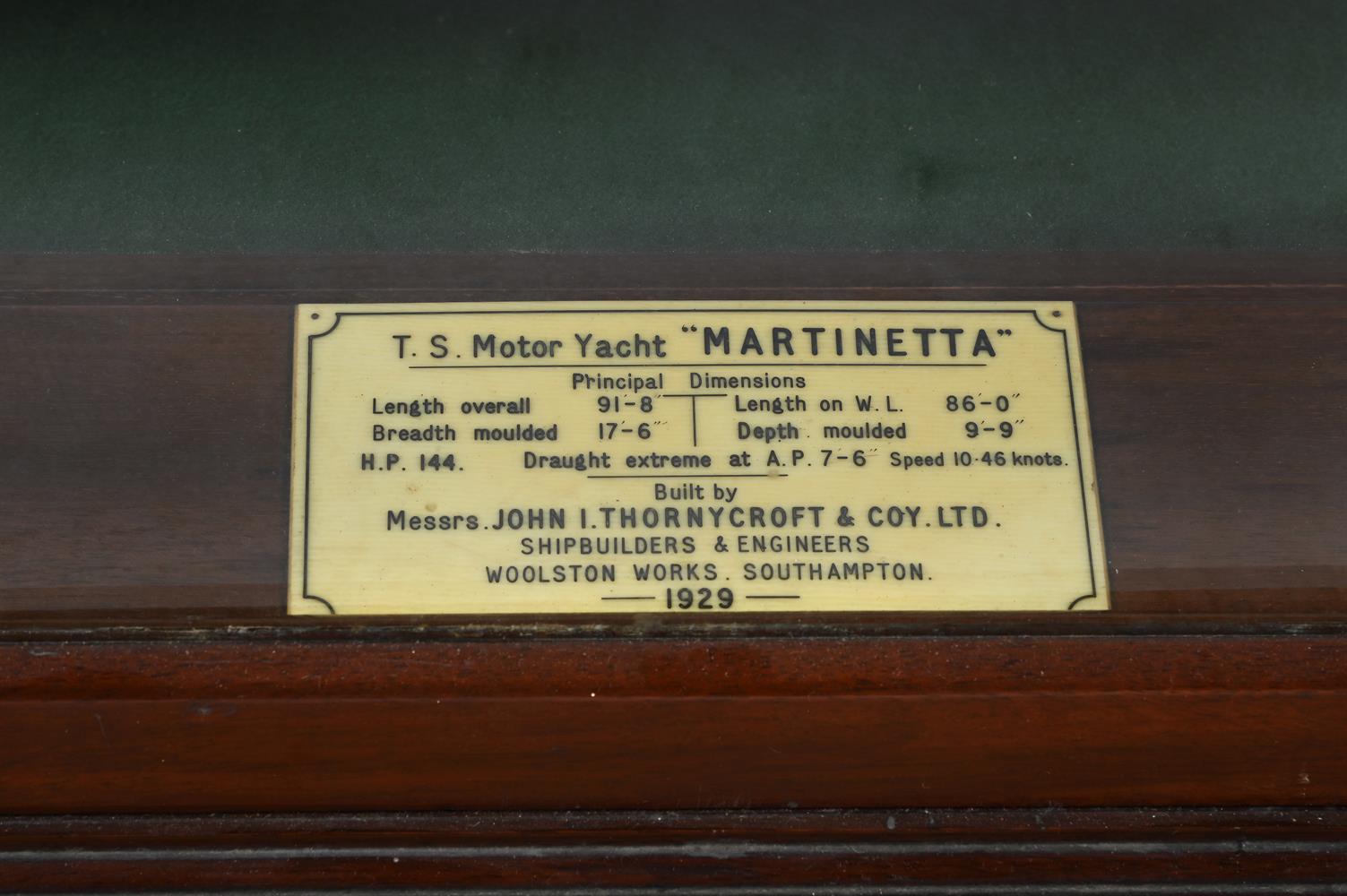 A SHIP BUILDERS MODEL OF 'MARTINETTA' A STEAM YACHT BUILT BY JOHN I. THORNYCROFT IN 1929 - Image 3 of 3