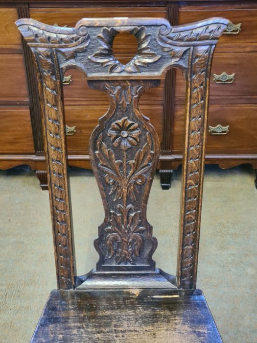 Carved oak Queen Ann legged hall chair - Image 2 of 3