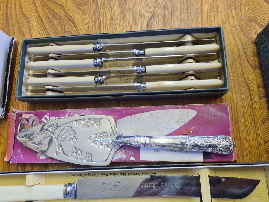 Assorted cased cutlery - Image 2 of 5