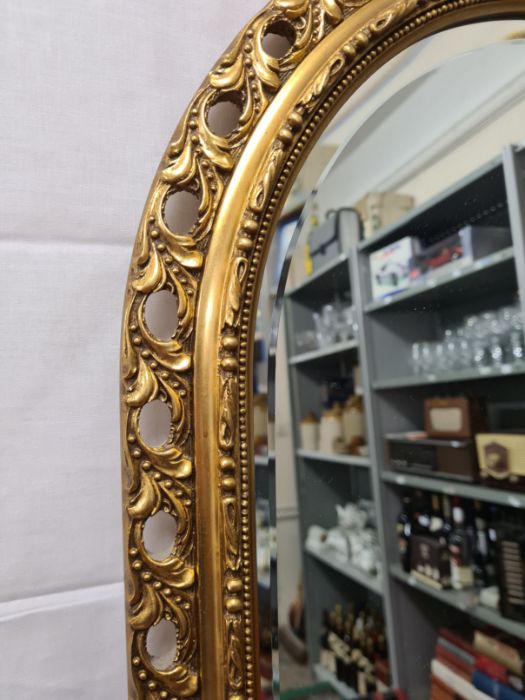 Decorative arched top pierced gilt frame wall hanging mirror - Image 2 of 2