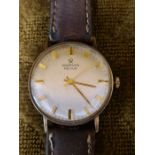 Marvin Revue gents watch with 9ct gold case