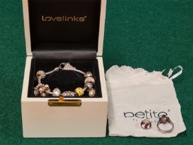 Lovelinks charm bracelet with 9 charms