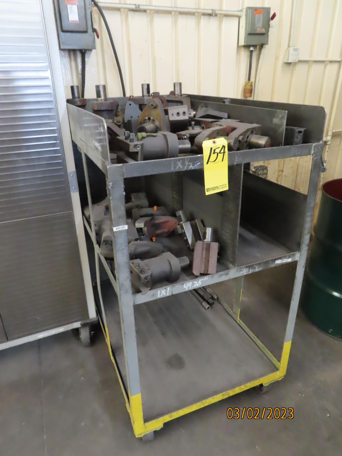 ROLLING CART W/MISC. MAZAK CNC LATHE TOOLING & ACCESS.