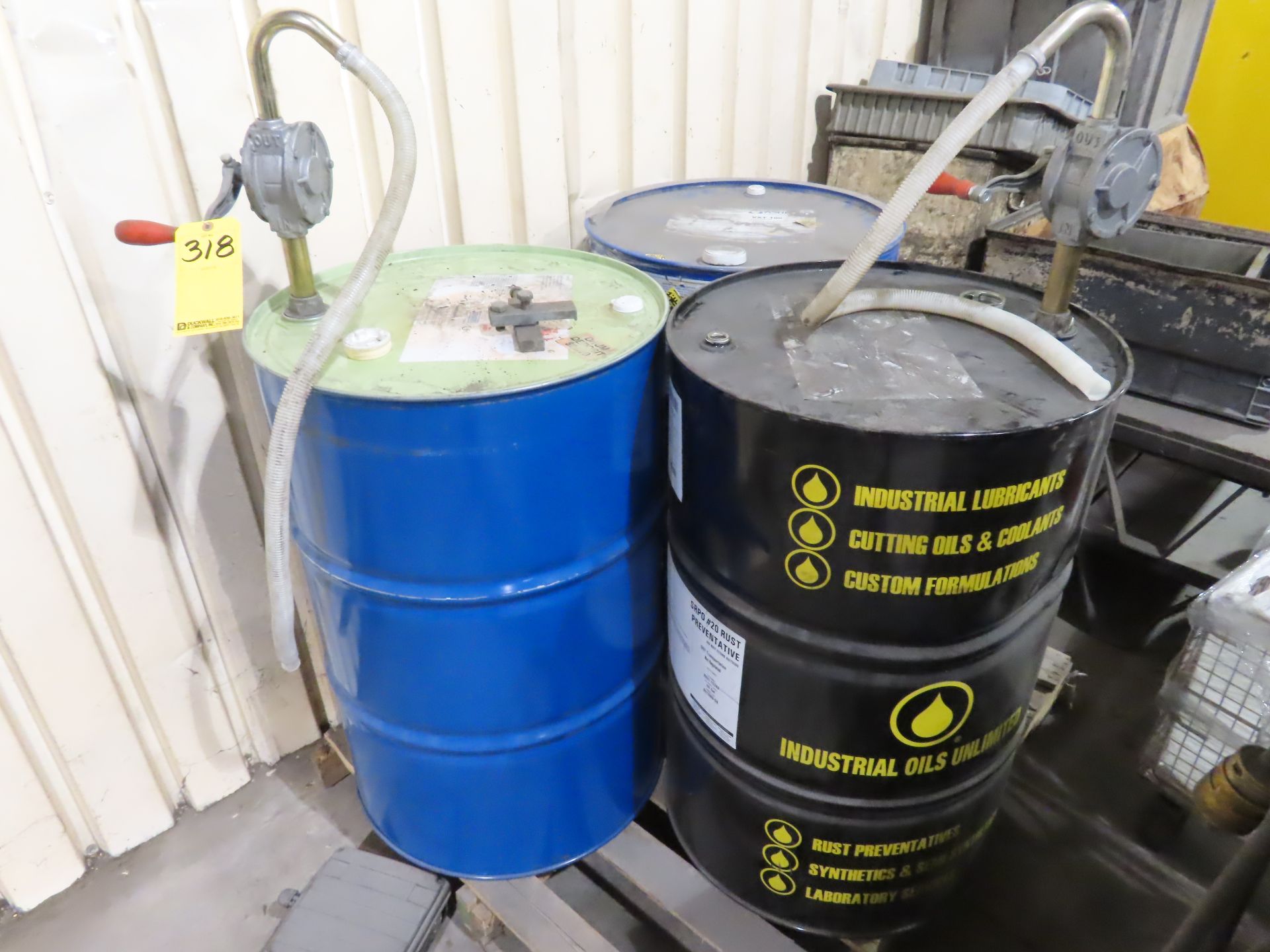 NEW 55 GAL. DRUM OF ASHBURN VXT-100 CUTTING OIL W/EXTRA DRUM PUMPS