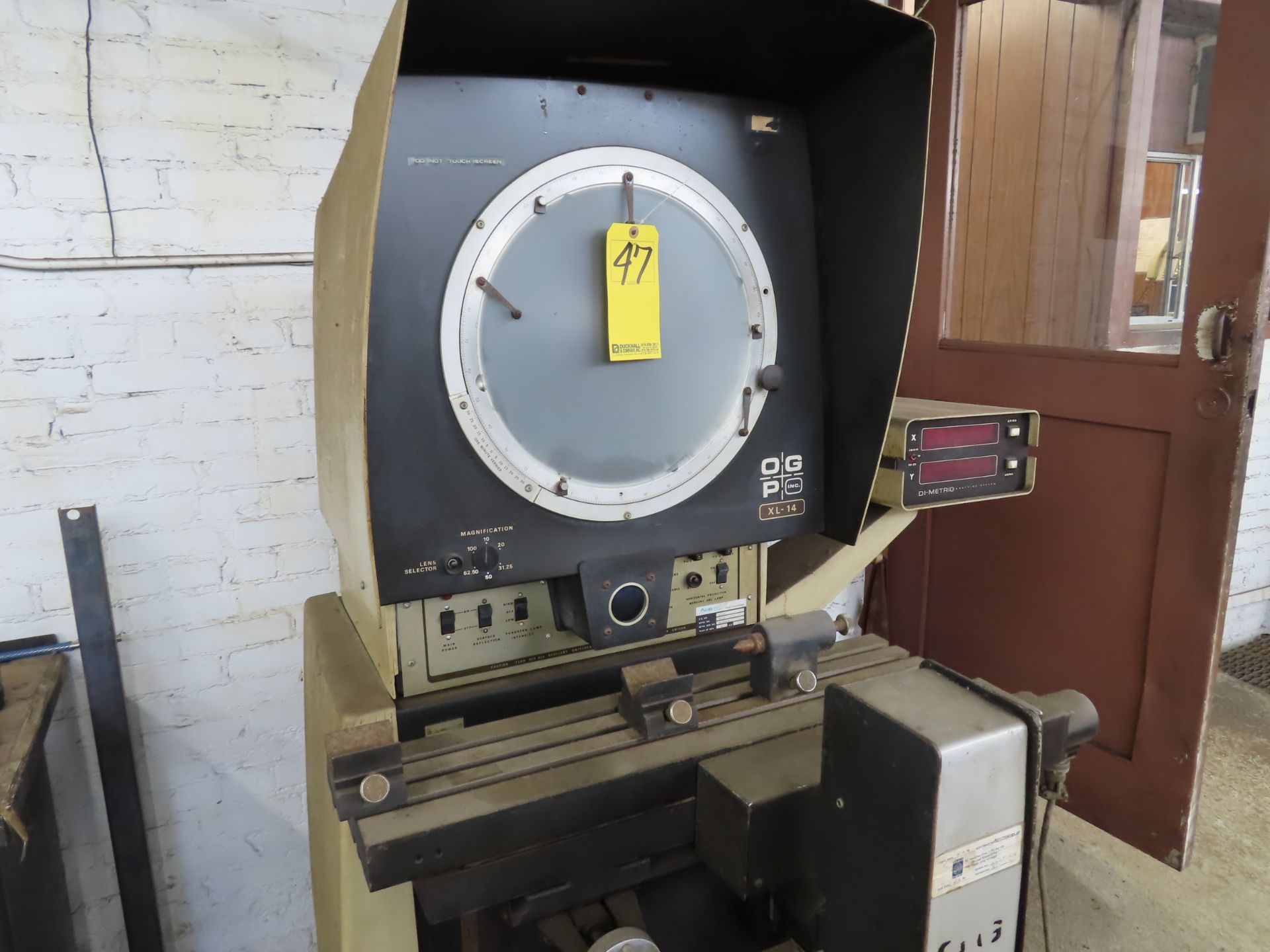 OPG 14" OPTICAL COMPARATOR, M# XL-14, S/N XL-140256, 1977, 2-AXIS DRO'SBLDG: 1 - OPG 14" OPTICAL COM - Image 3 of 3
