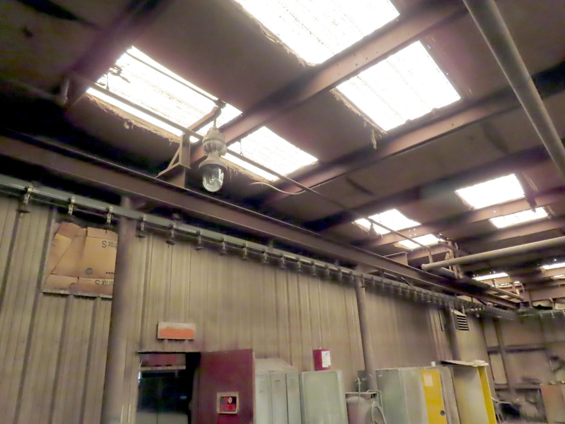 SUSPENDED MOTORIZED PAINT LINE CONVEYOR SYS., APPROX. 150' TOTAL L, CABLE DRIVE, HANGER HOOKSBLDG: 2 - Image 4 of 5