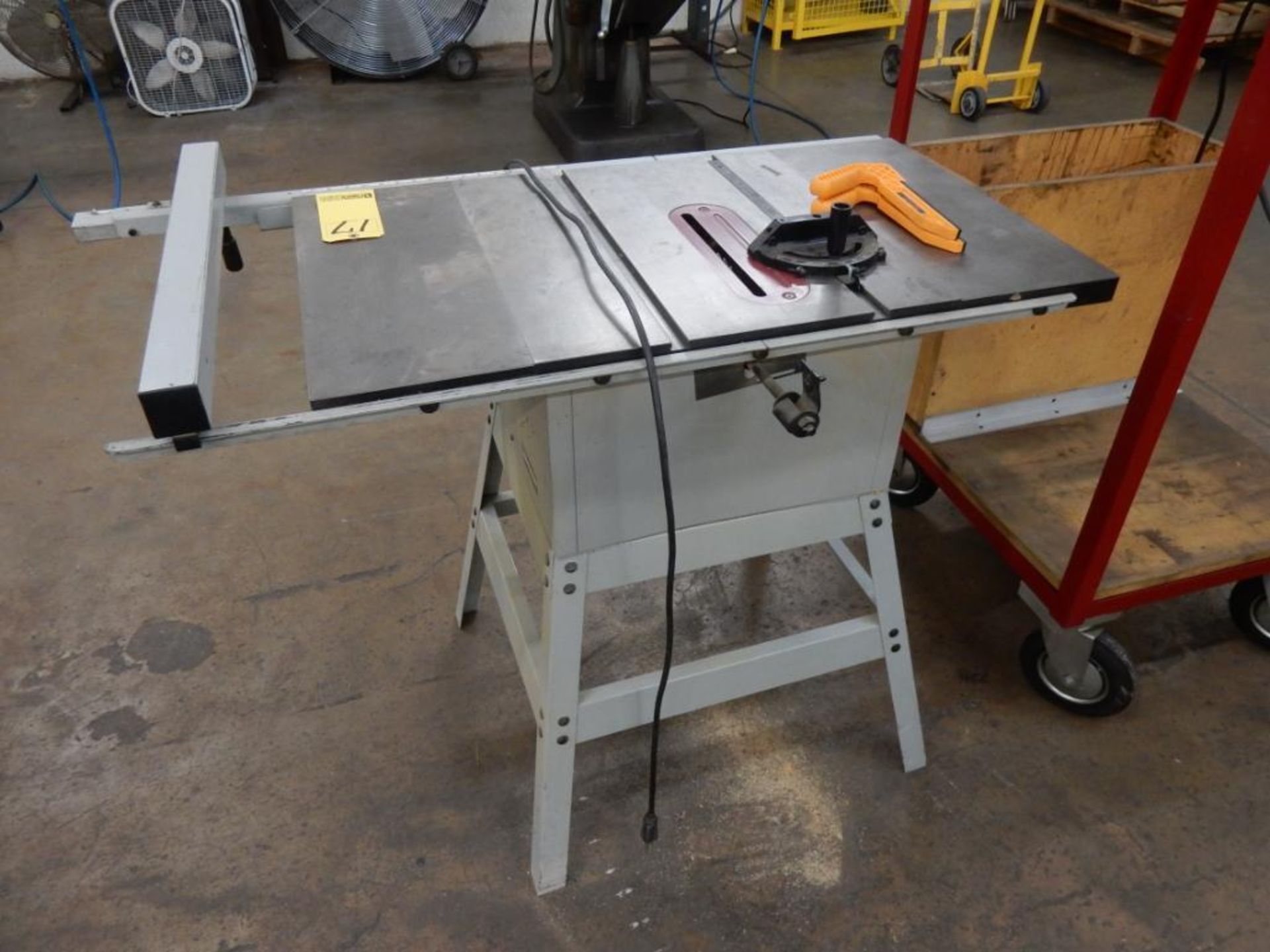 DELTA M# TS350 SHOPMASTER 10" TABLE SAW, S/N 013030 - Image 3 of 4