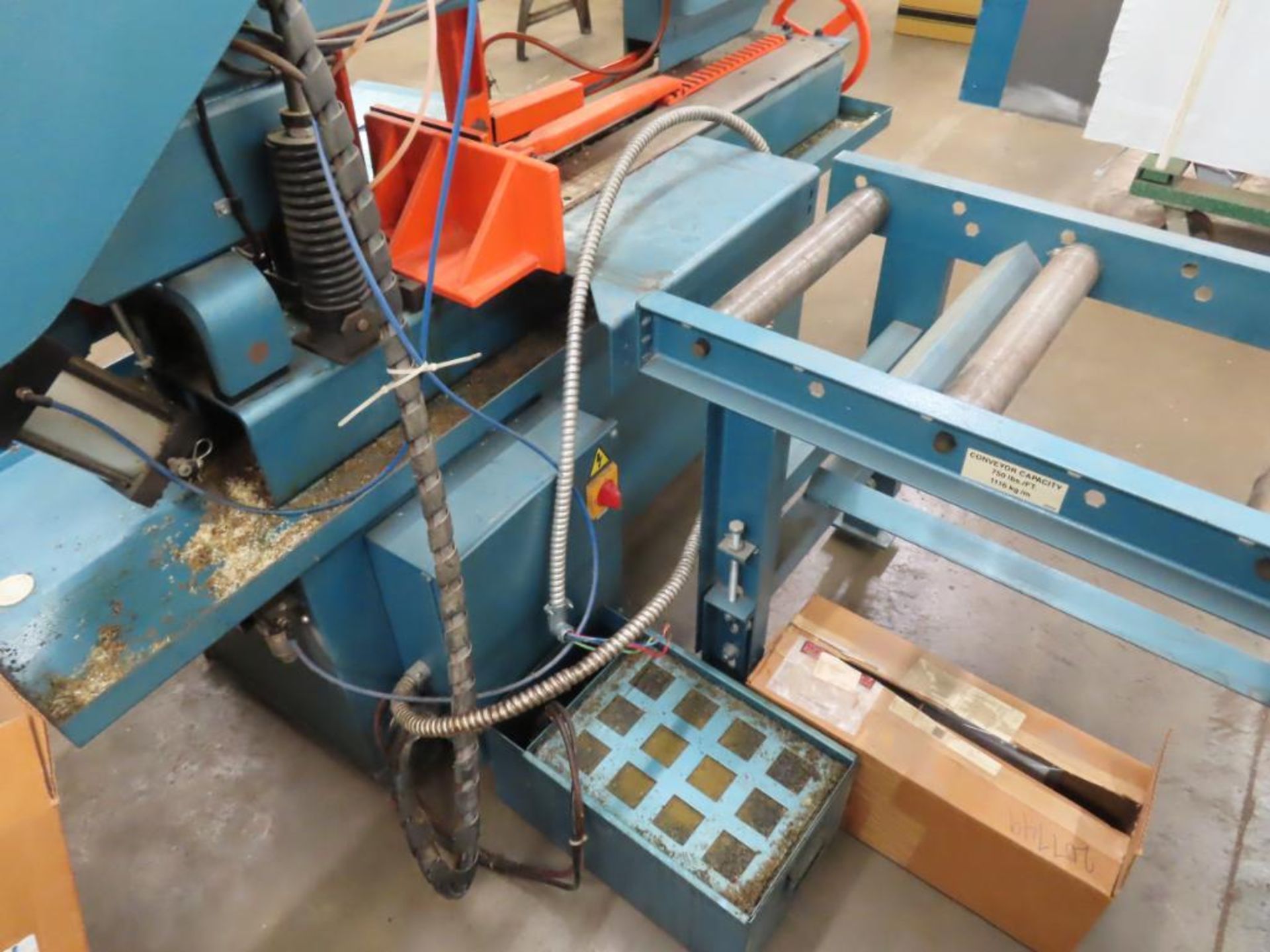 DOALL M# C916M HORIZ. BANDSAW, S/N 527-092273, 2009, MANUAL CLAMP & FEED, COOLANT - Image 4 of 6