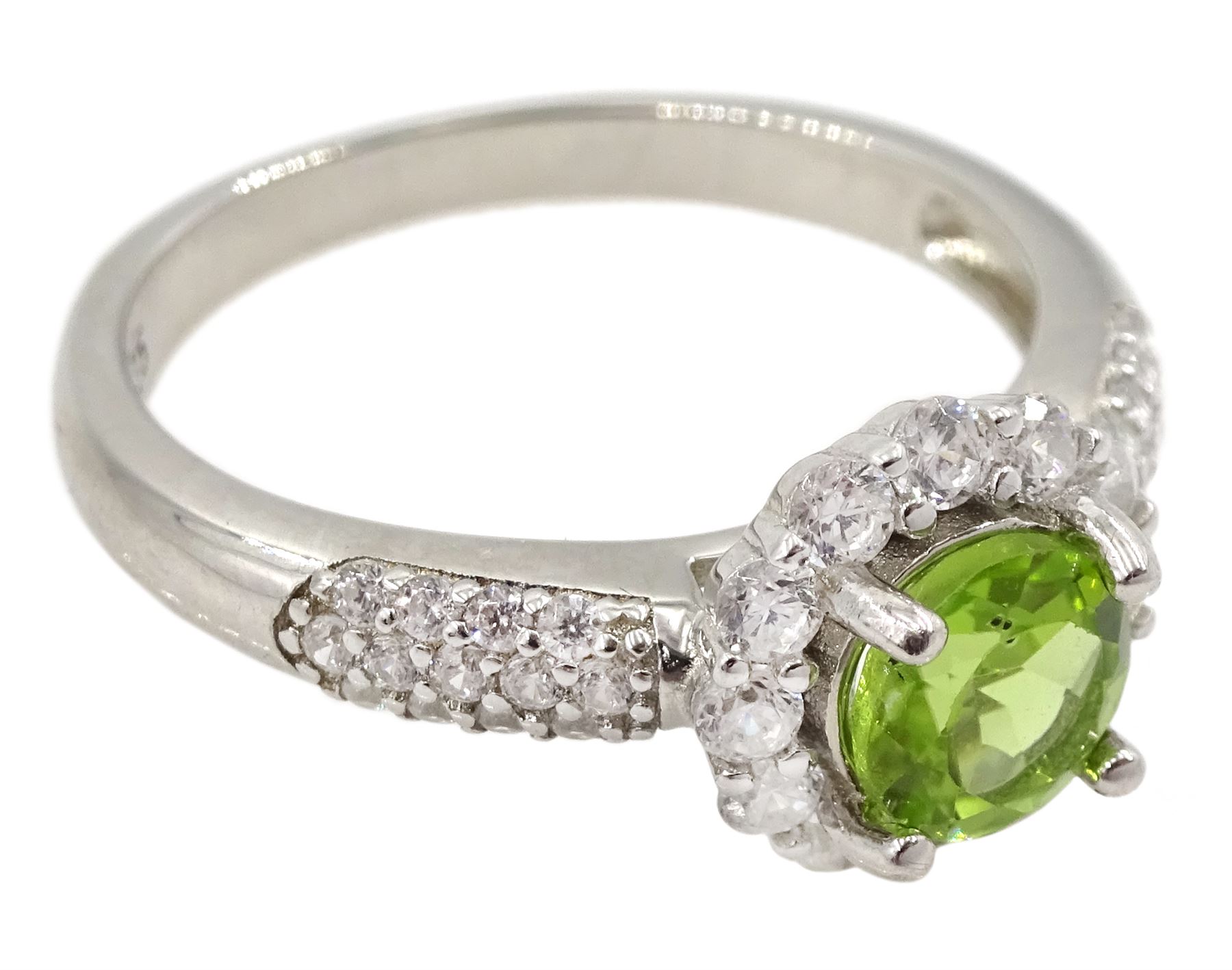 Silver peridot and cubic zirconia cluster ring - Image 3 of 4