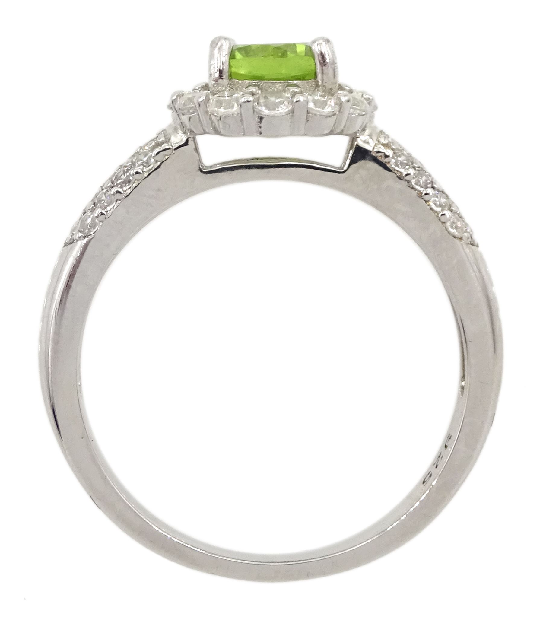 Silver peridot and cubic zirconia cluster ring - Image 4 of 4