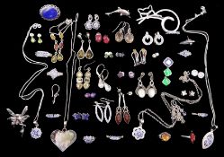 Collection of silver and silver stone set jewellery including necklaces