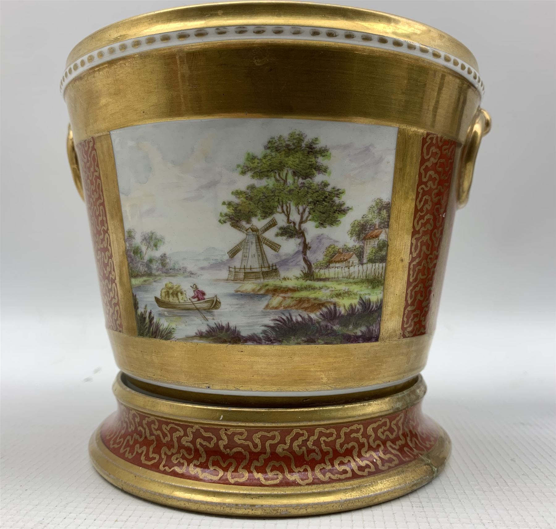 Early 19th century cachepot decorated with gilt ring handles on red ground with gilt seaweed and two - Image 4 of 7