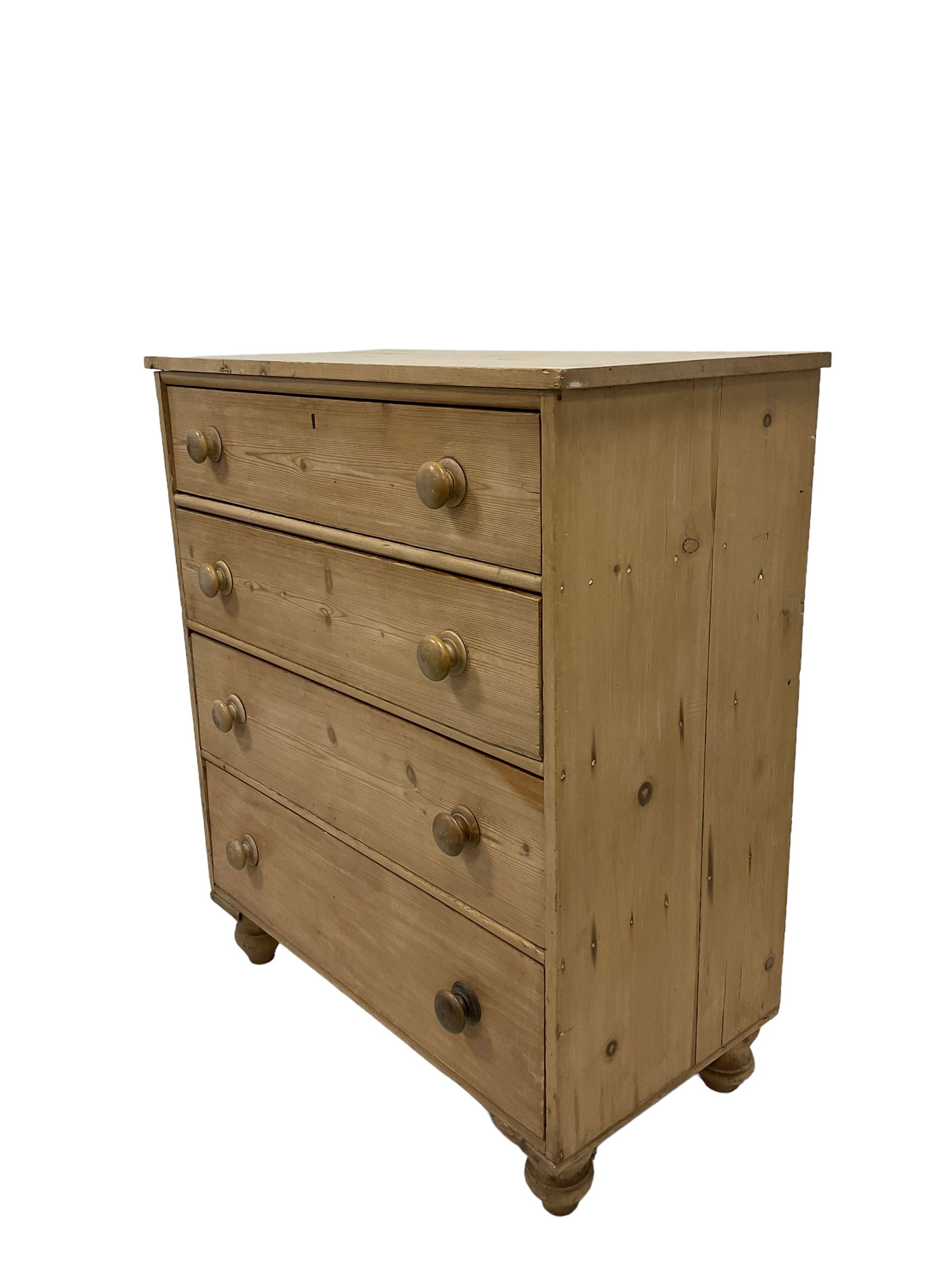 Victorian pine chest of drawers - Image 2 of 4