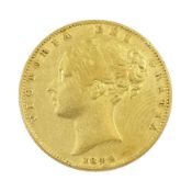 Queen Victoria 1842 gold full sovereign coin