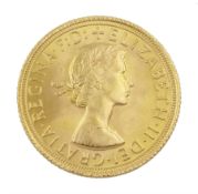 Queen Elizabeth II 1967 gold full sovereign coin