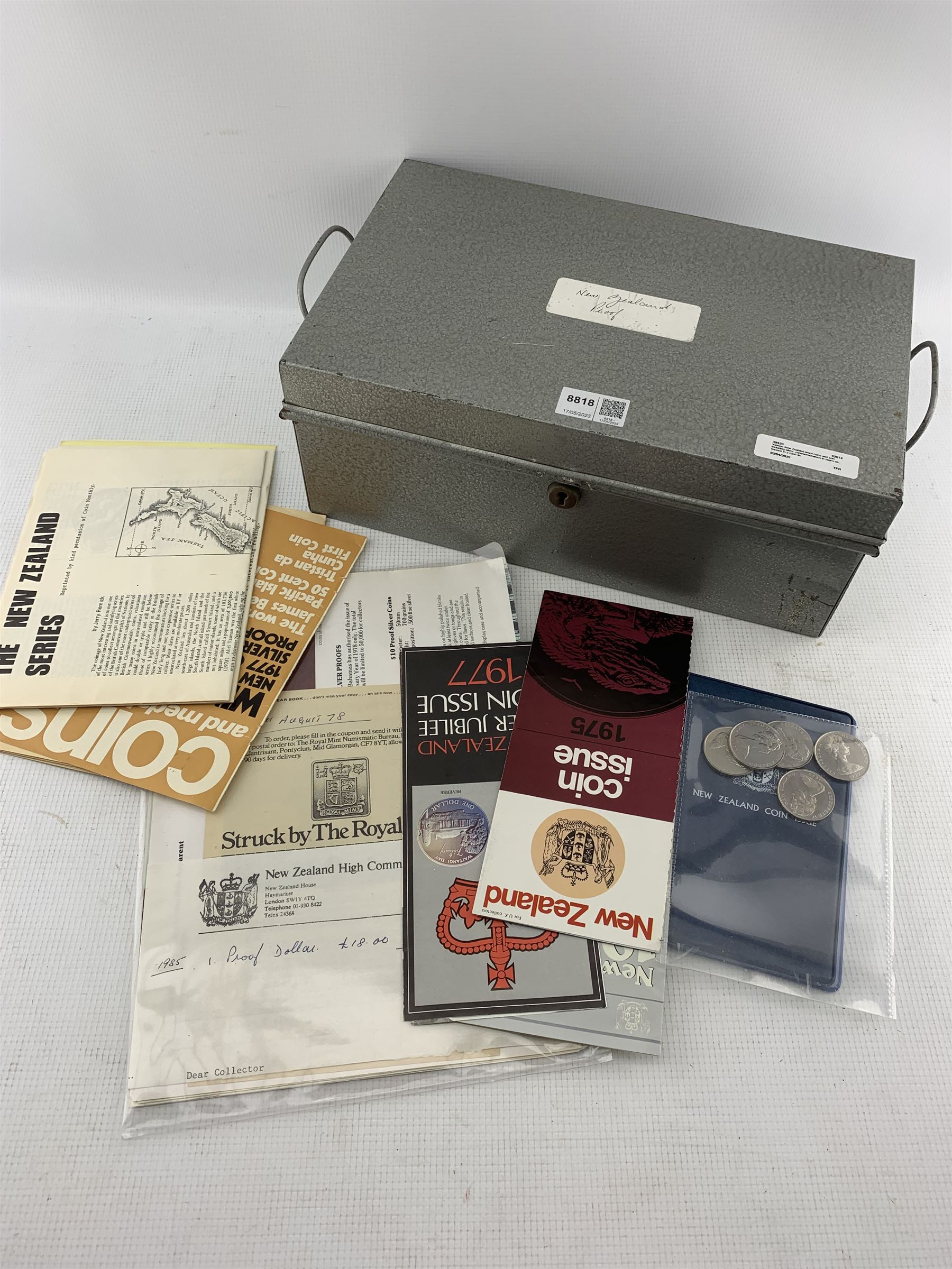 New Zealand proof coins and sets including 1977 - Image 4 of 4