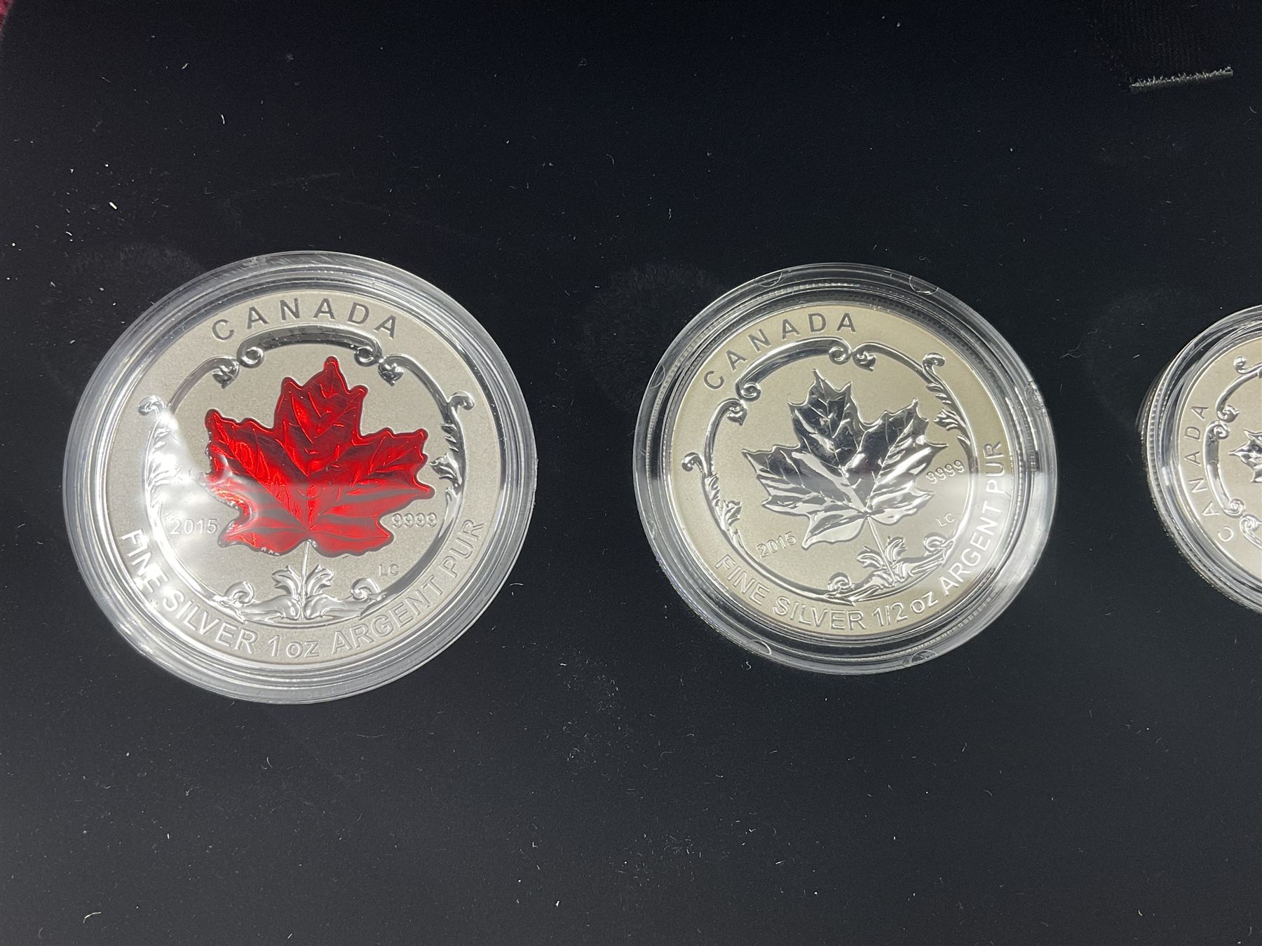 Royal Canadian Mint 2015 'The Maple Leaf' fine silver five coin fractional set - Image 2 of 7