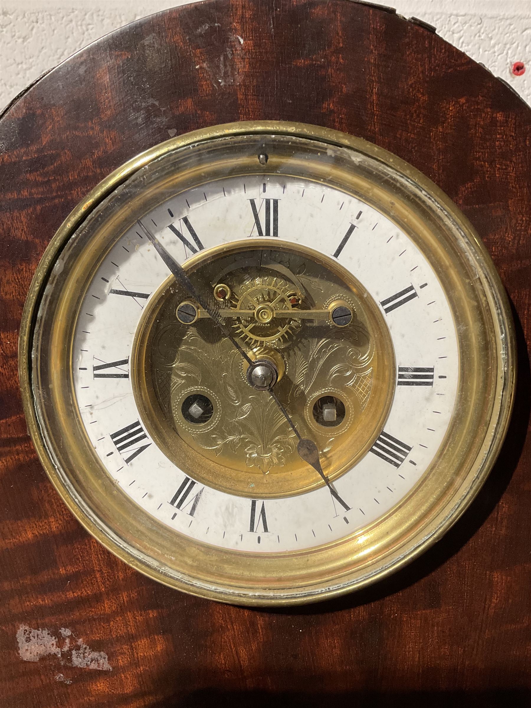 French - 8-day mantle clock in mahogany case circa 1900 - Image 3 of 4