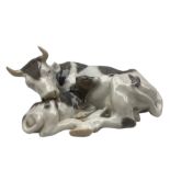 Royal Copenhagen group of cow and calf model no. 800 L28cm