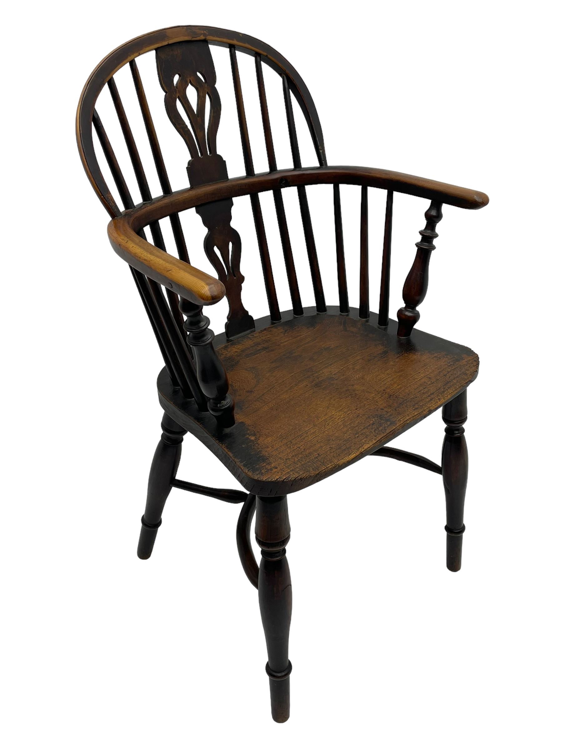 19th century yew wood and elm Windsor chair - Image 3 of 9