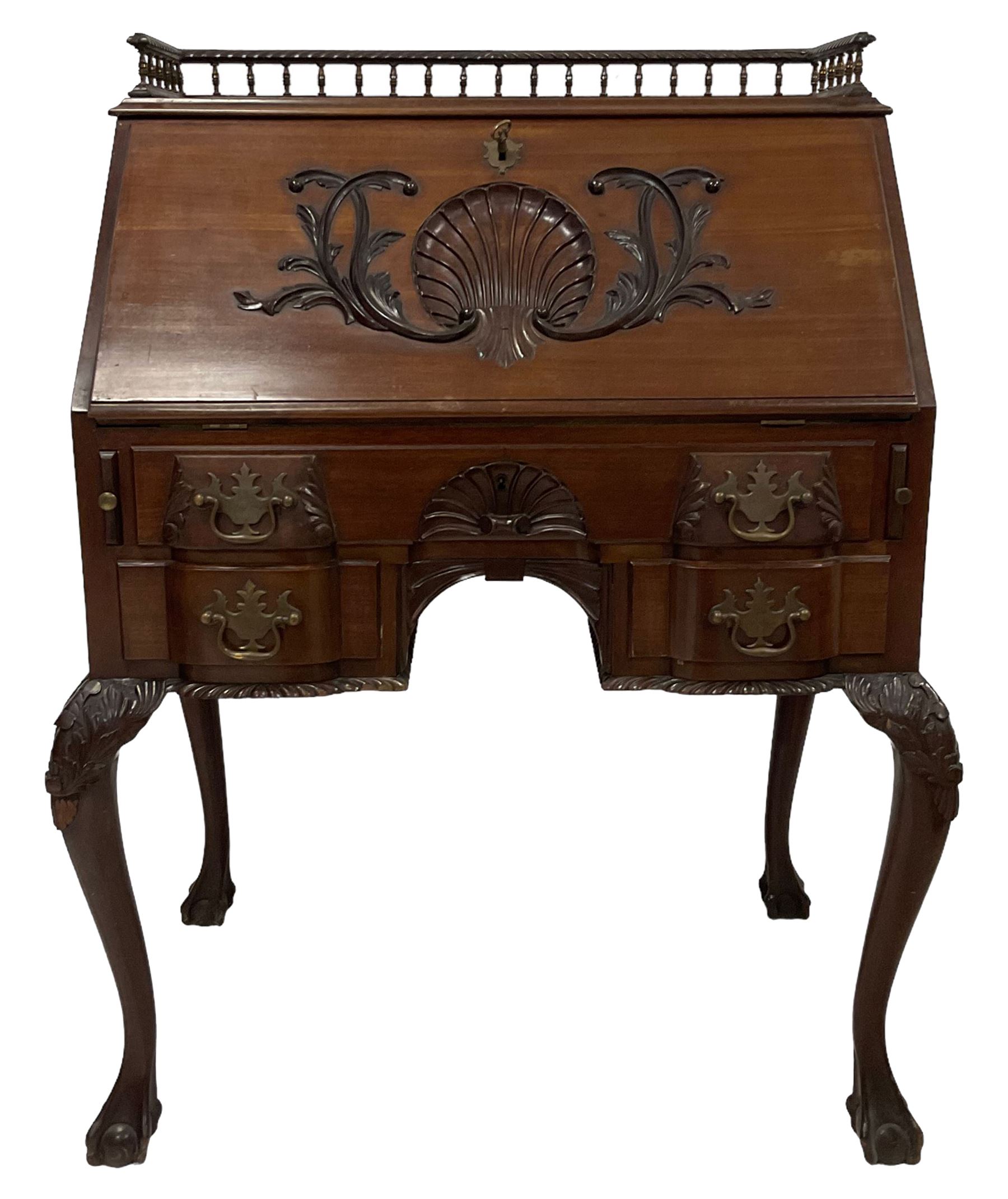 Late 19th century mahogany bureau