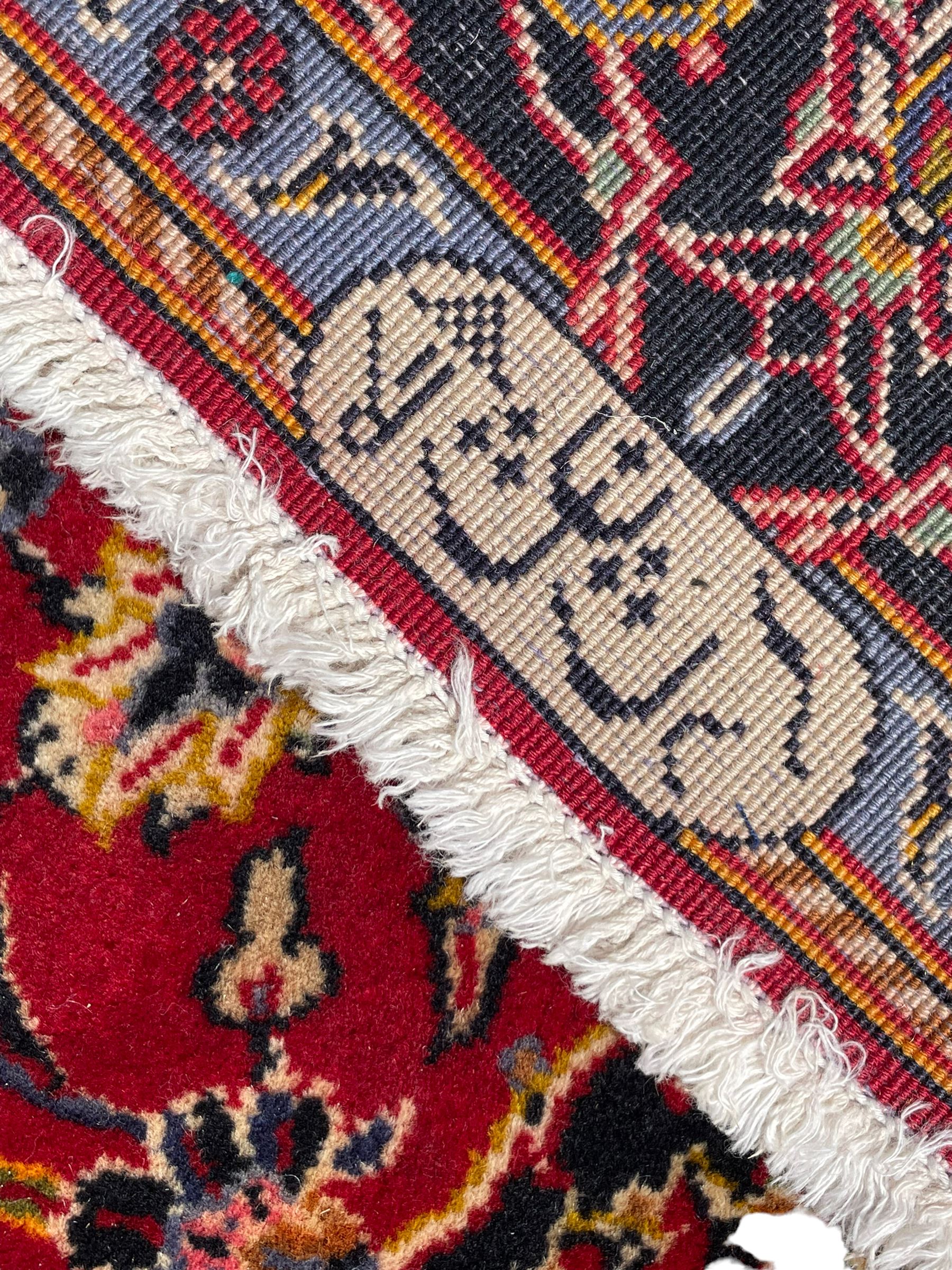 Small Persian Kashan red ground rug - Image 7 of 8