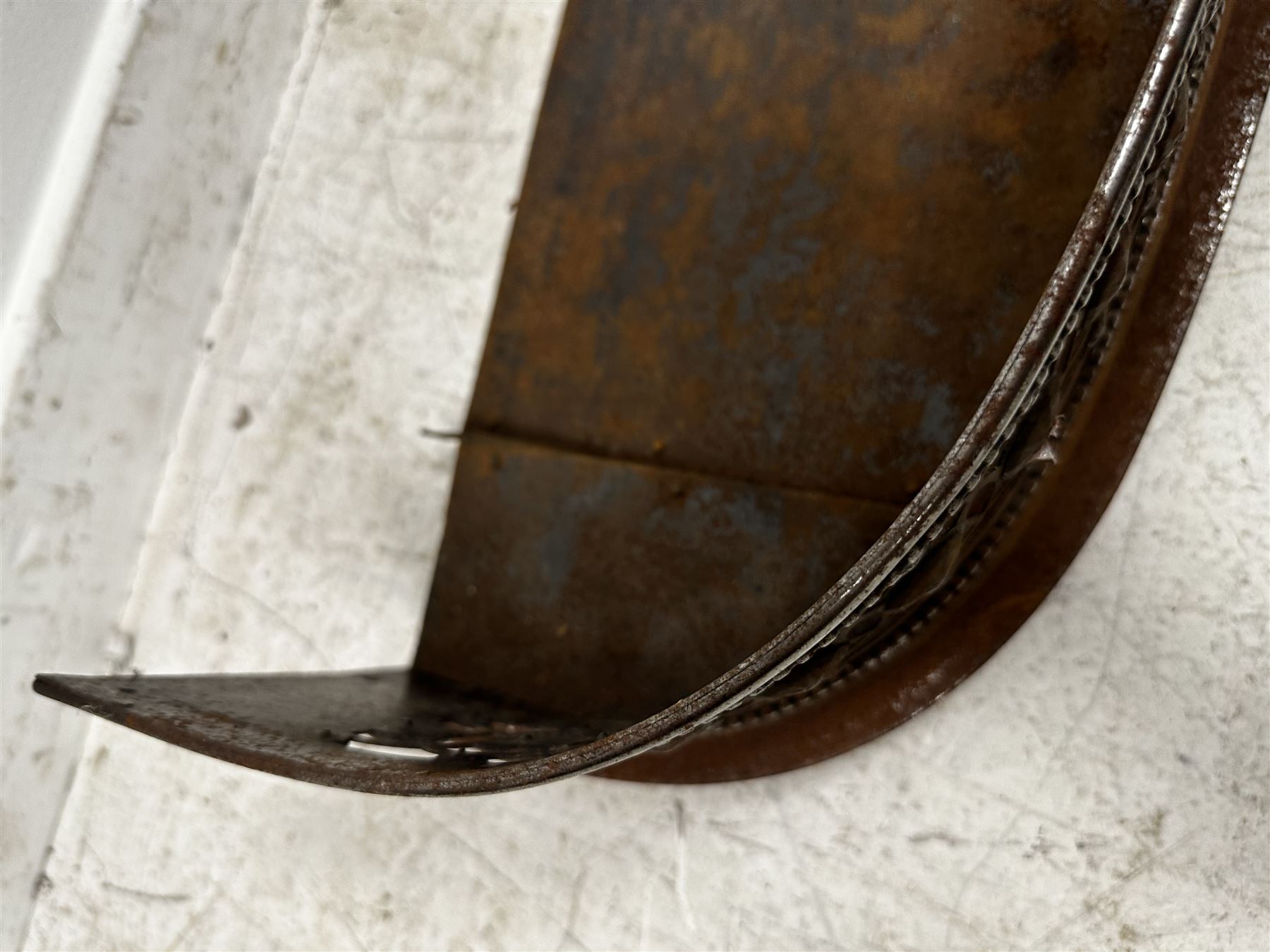 Regency pierced steel fender - Image 5 of 6