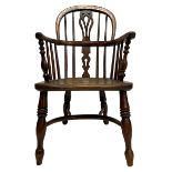 19th century elm and yew child's Windsor chair