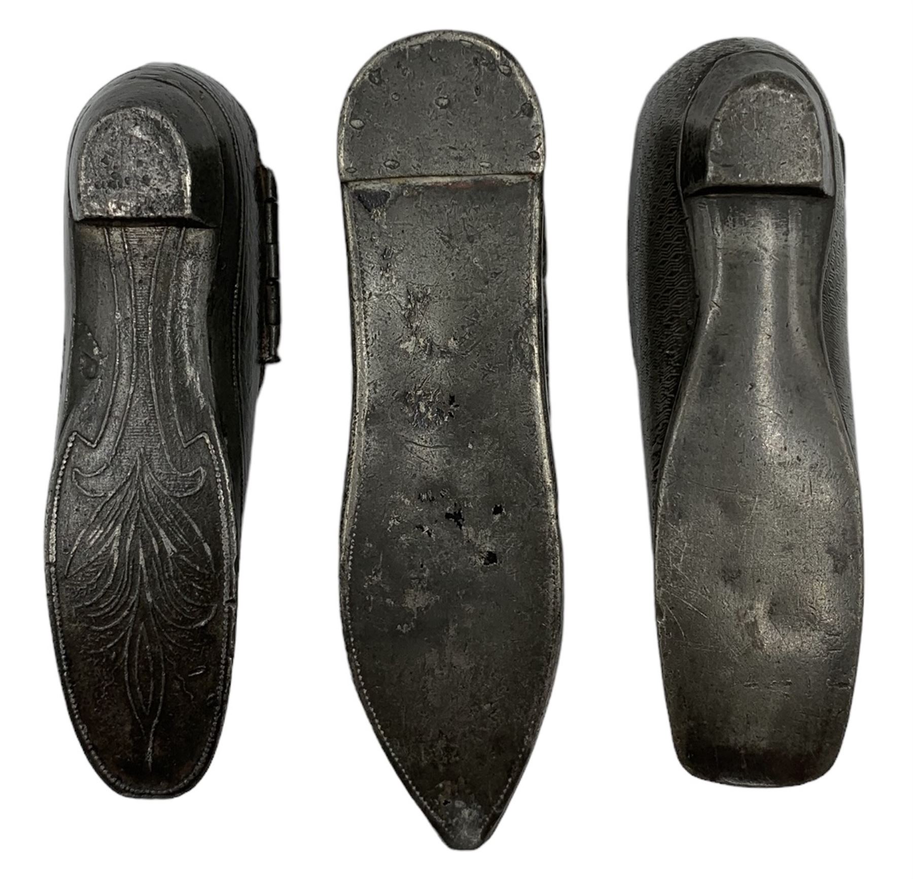 Three 19th century pewter snuff boxes in the form of shoes - Image 2 of 6