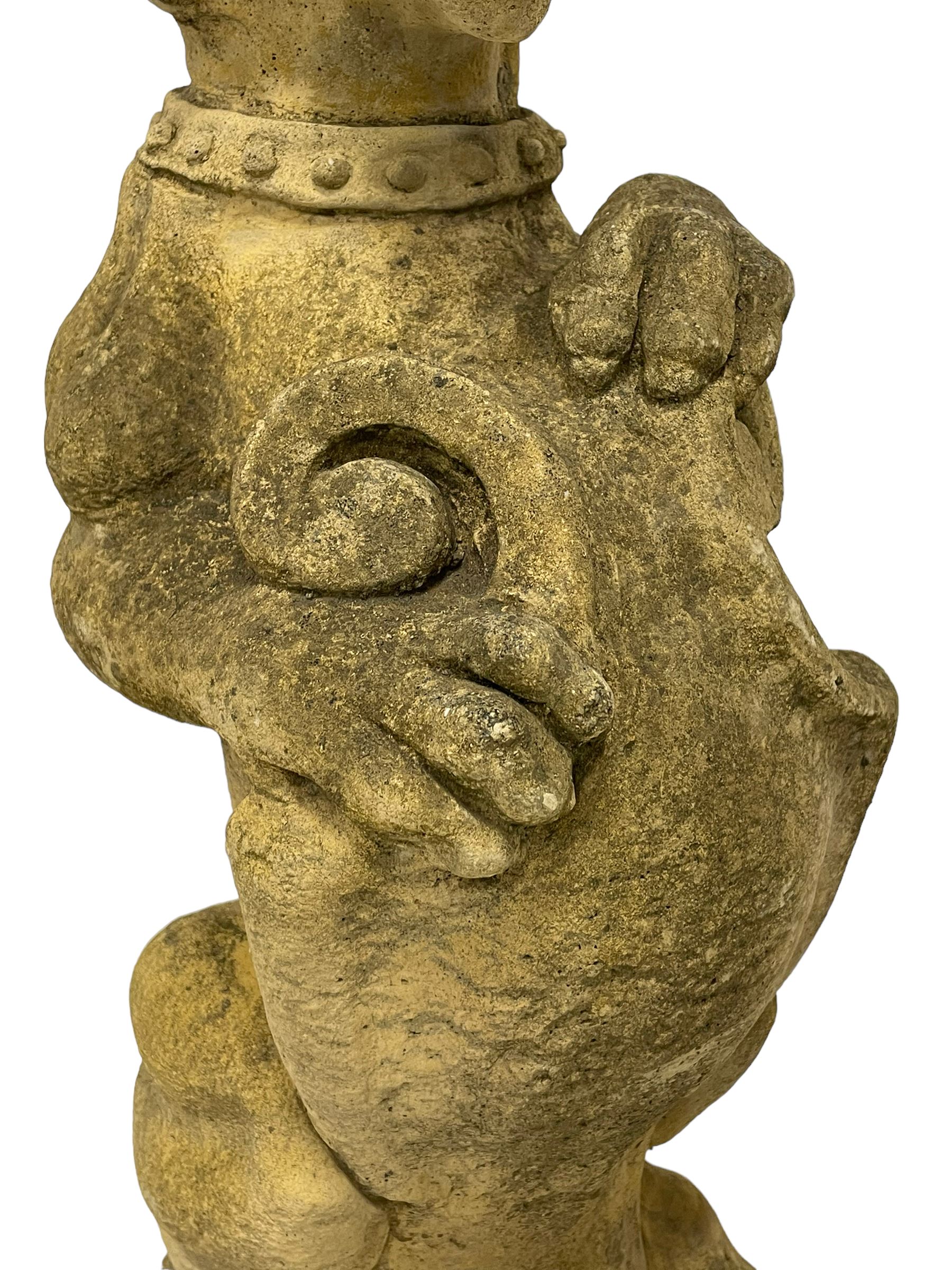 Pair of composite stone garden ornaments in the form of griffins or gargoyles holding cartouche shie - Image 4 of 6