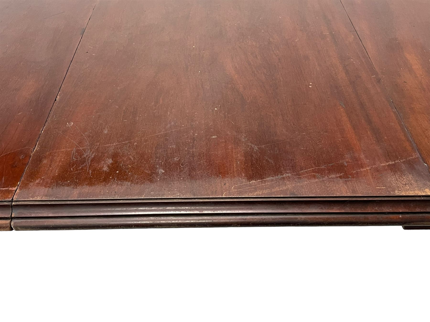 Large 19th century mahogany dining table - Image 26 of 30