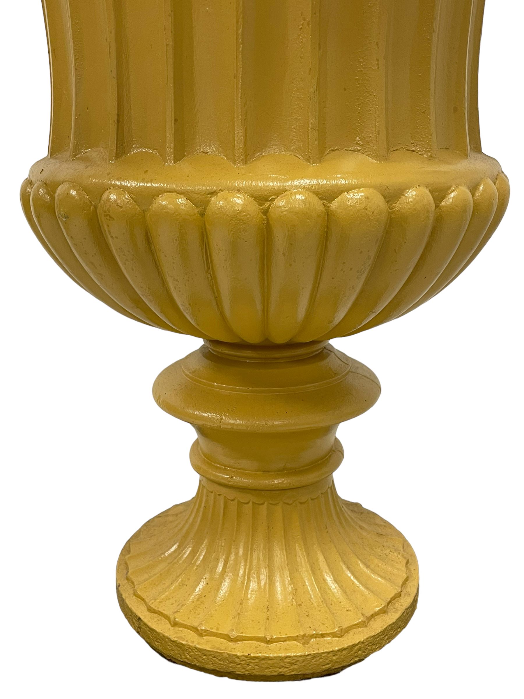 Campana shaped urn on pedestal - Image 7 of 10