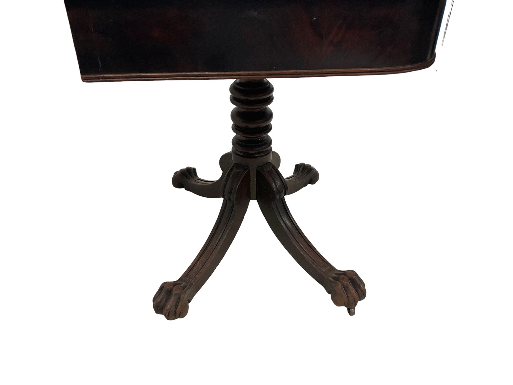 George III mahogany Irish tea table - Image 6 of 6