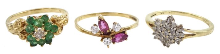 Gold baguette and round diamond dress ring