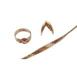 Gold wishbone ring