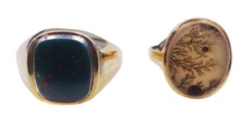 9ct rose gold moss agate signet ring and a later 9ct bloodstone signet ring