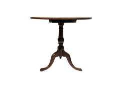 Late 18th century oak tripod table