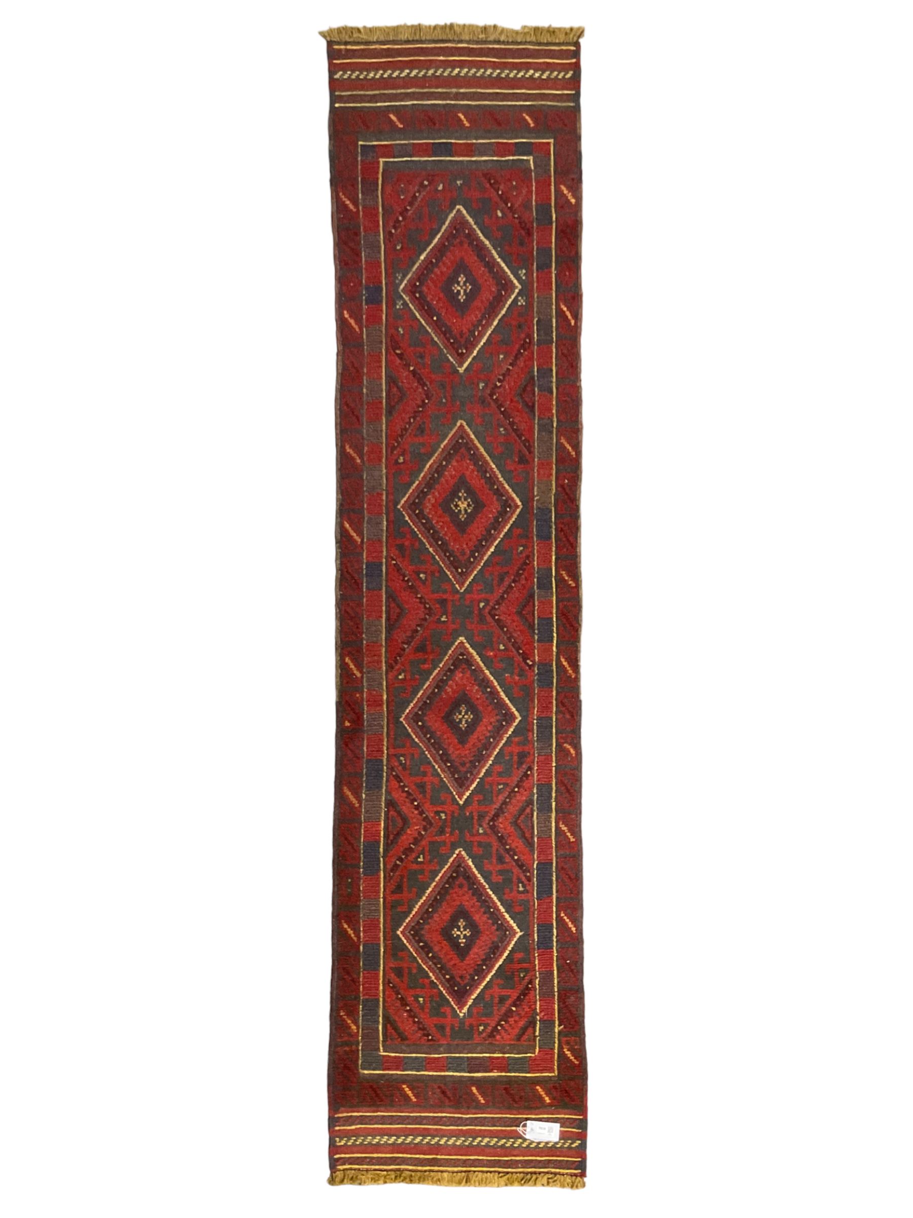 Meshwani red and blue ground runner