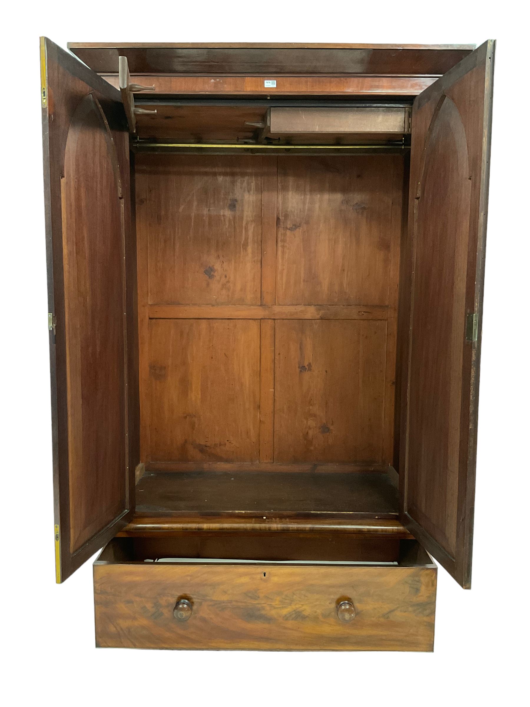 Early 19th century mahogany double wardrobe - Image 4 of 4