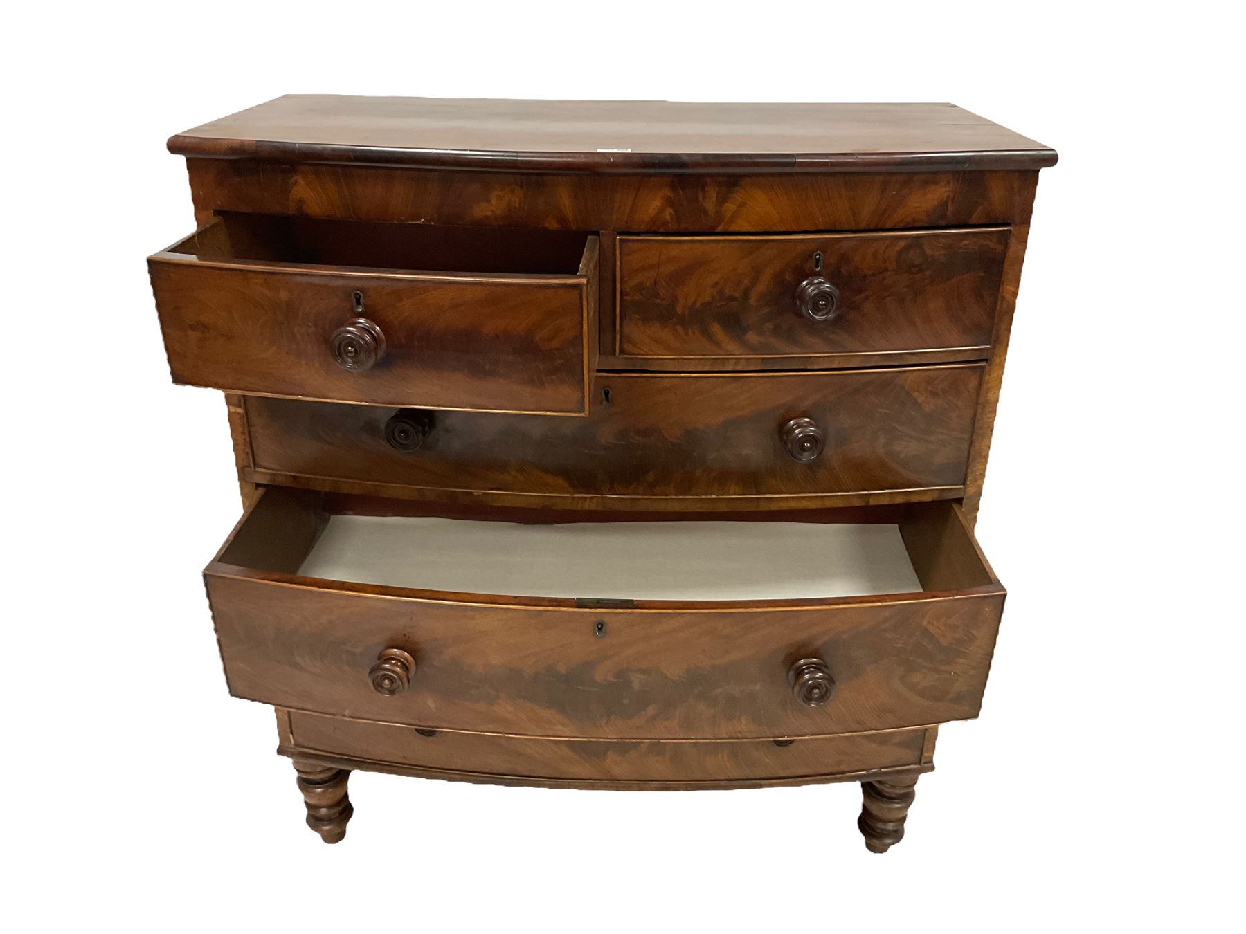 Late 19th mahogany bow front chest - Image 5 of 5