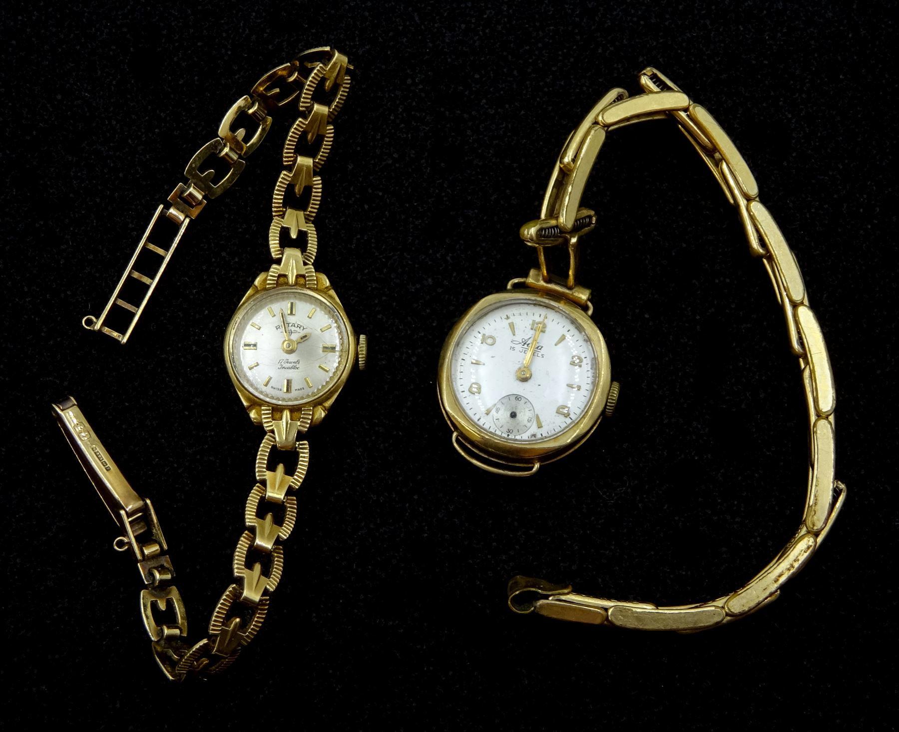Rotary 9ct gold ladies manual wind bracelet wristwatch