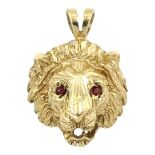 9ct gold lion pendant