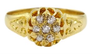 Early 20th century 18ct gold old cut diamond cluster ring