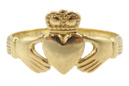 Irish 14ct gold Claddagh ring