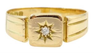 Early 20th century 18ct gold gypsy set single stone diamond