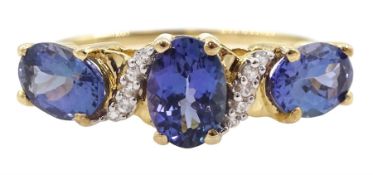 9ct gold three stone oval tanzanite ring