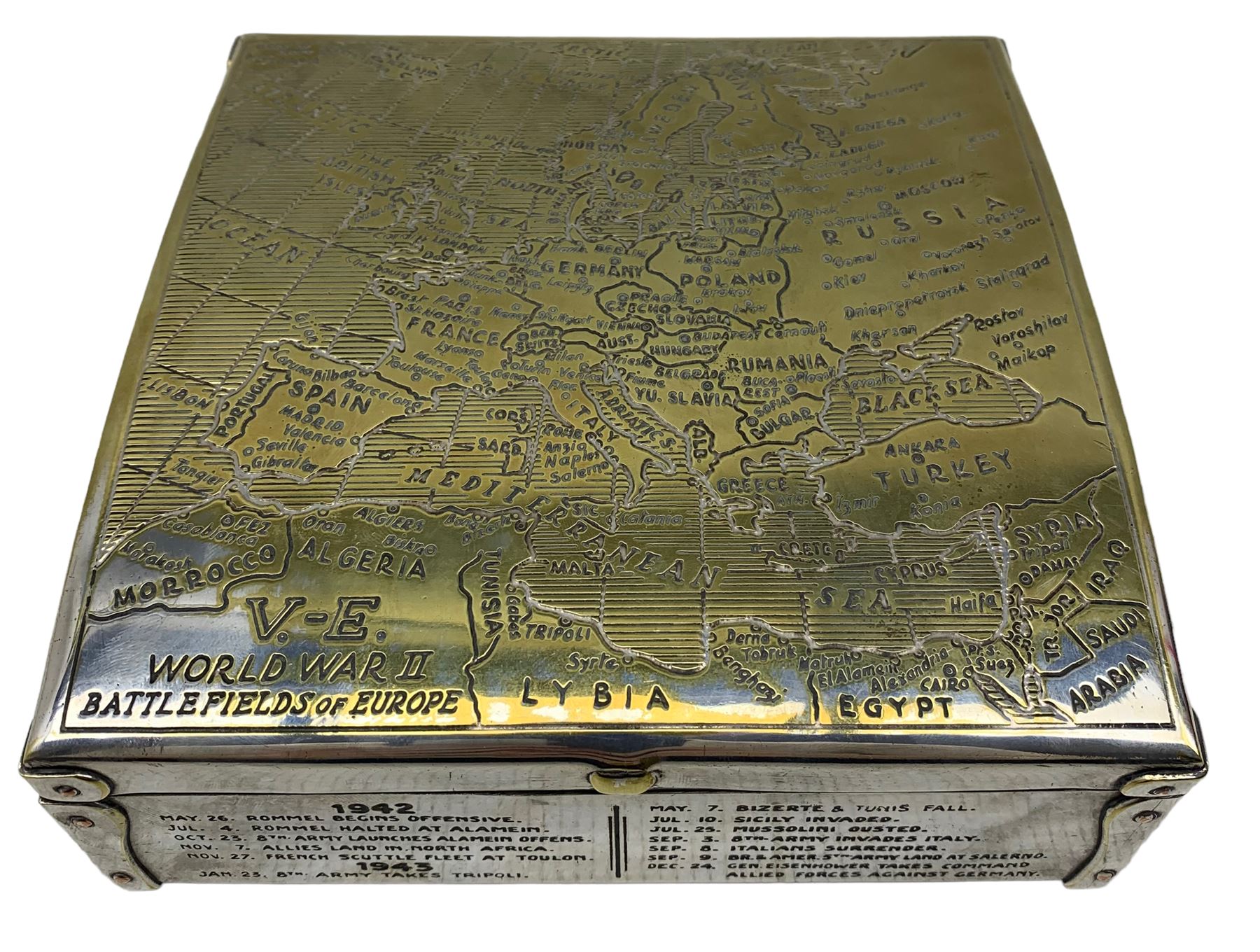 WWII Commemorative silver-plated two division cigarette box