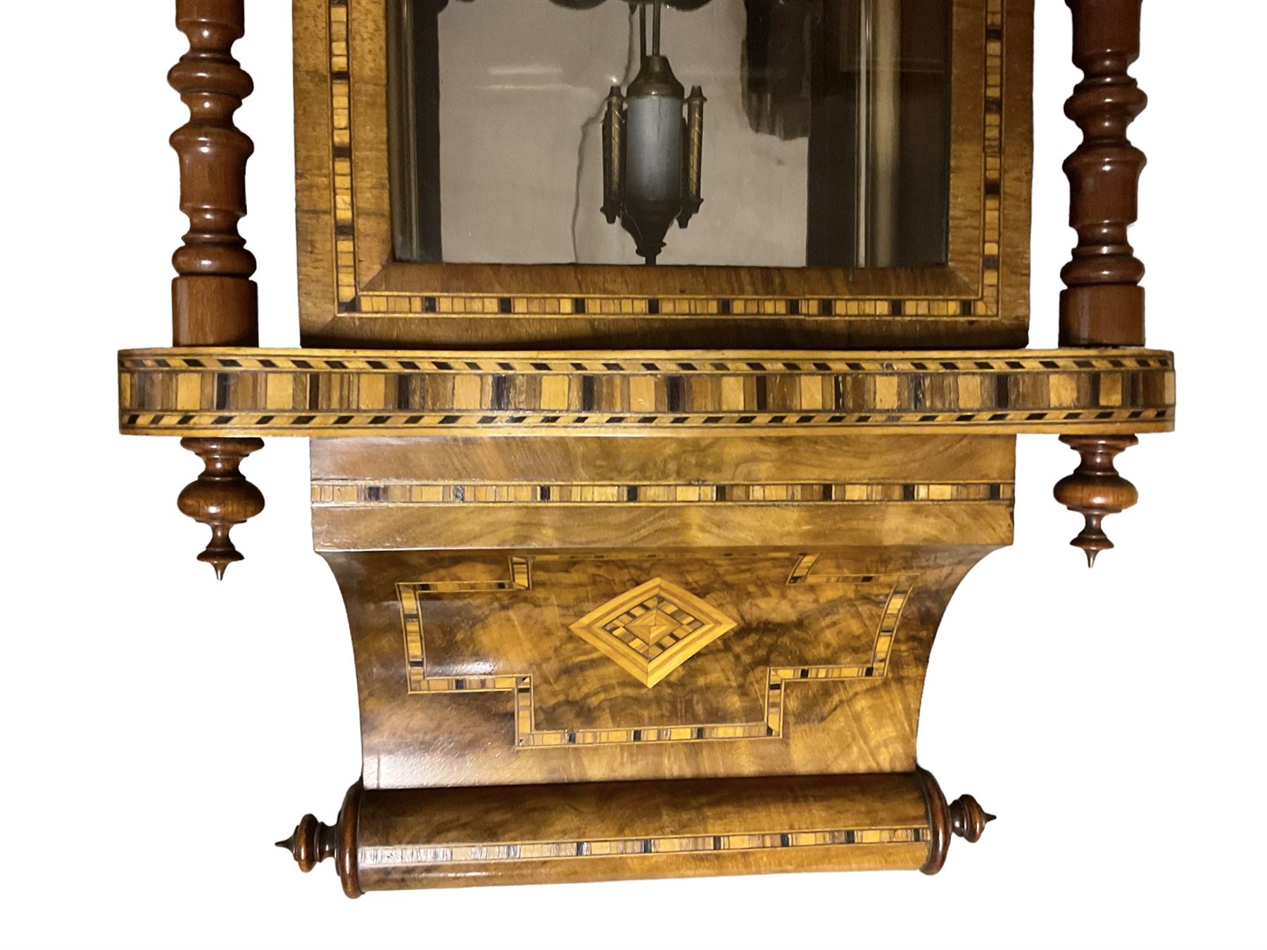 New Haven - American late 19th-century 8-day walnut and parquetry inlaid wall clock - Image 5 of 5