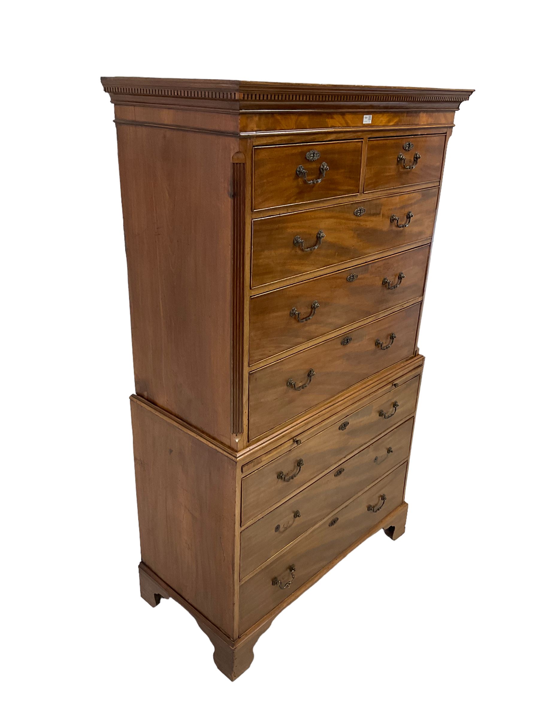 George III mahogany chest-on-chest - Image 3 of 4